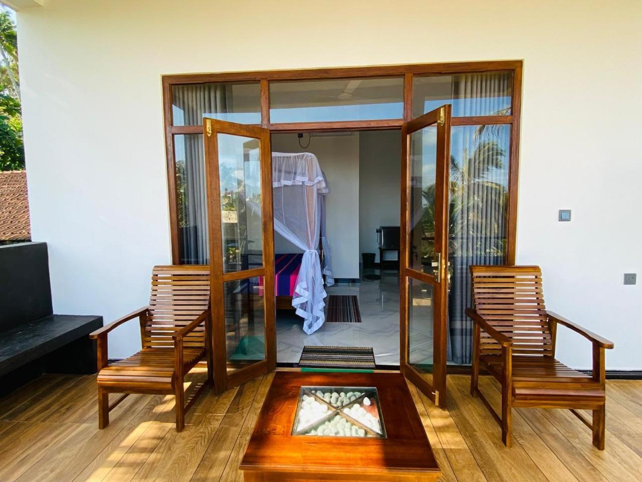ميريسا The Wave'S Guest House المظهر الخارجي الصورة