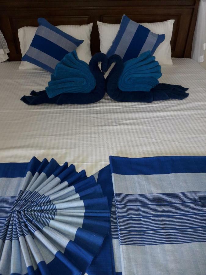 ميريسا The Wave'S Guest House المظهر الخارجي الصورة