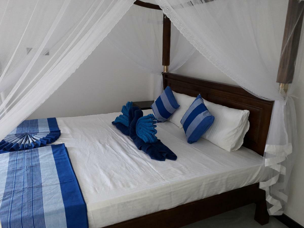 ميريسا The Wave'S Guest House المظهر الخارجي الصورة